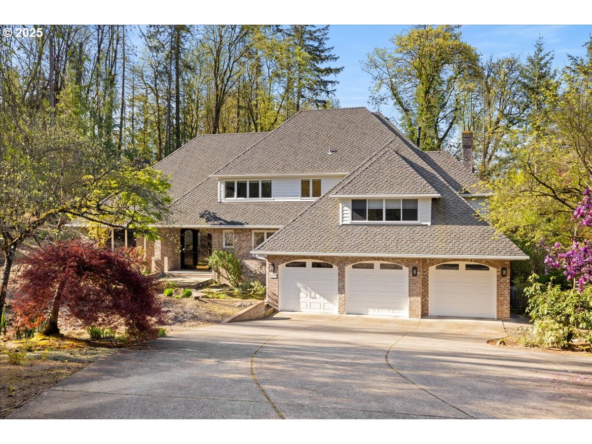 6230 Southwest Patton Road Portland, OR 97221 - Photo 1 of 35 Gallery Image 1