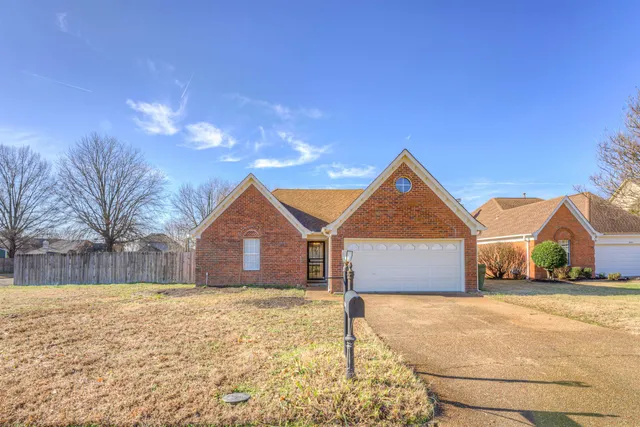 $230,000 | 2315 Valley Edge Cove, Memphis, TN 38016