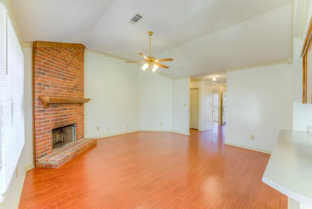 $230,000 | 2315 Valley Edge Cove, Memphis, TN 38016