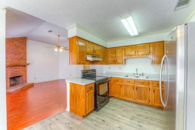 $230,000 | 2315 Valley Edge Cove, Memphis, TN 38016