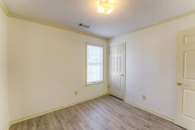 $230,000 | 2315 Valley Edge Cove, Memphis, TN 38016