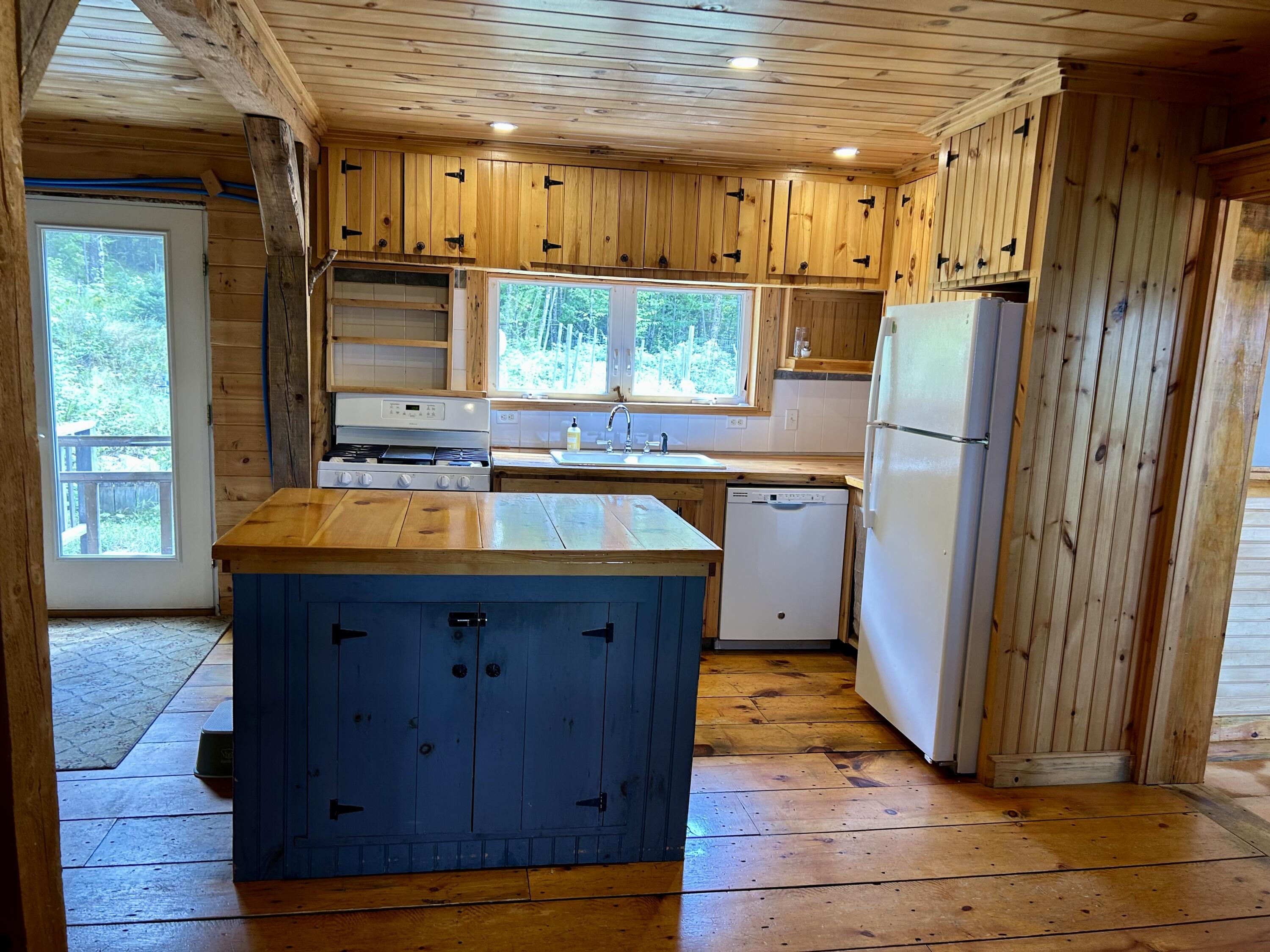 705 Hollin Waite Hill Road Anson, ME 04911 - Photo 6 of 31 Kitchen