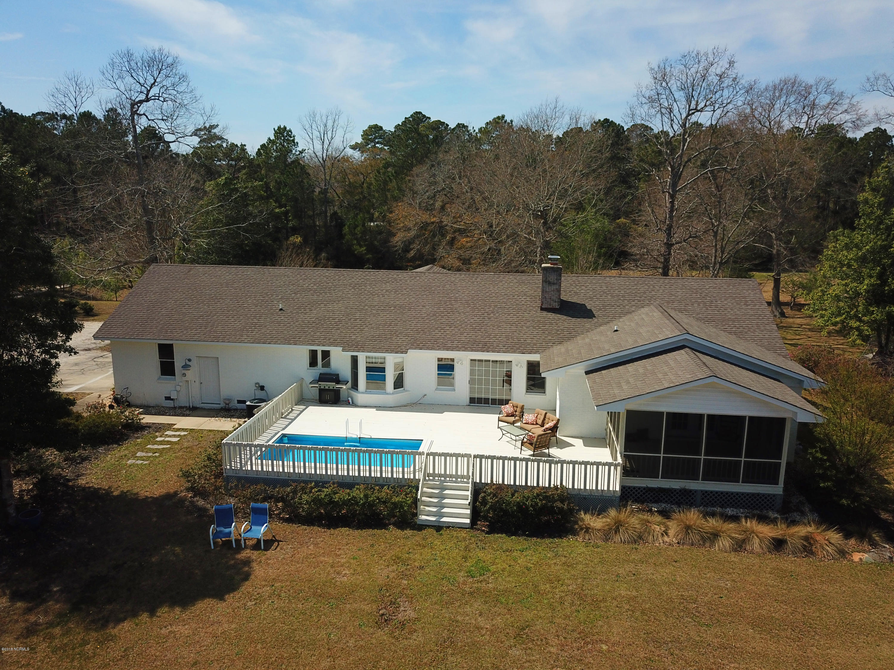 153 Point Road Newport, NC 28570 - Photo 24 of 30 Deck and Pool
