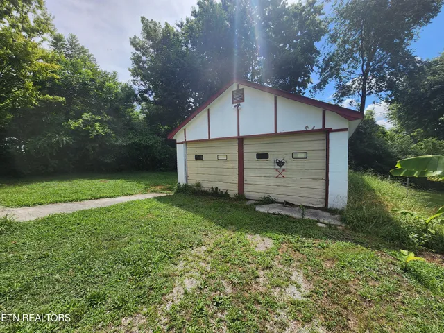 $150,000 | 308 East Prospect Street, La Follette, TN 37766