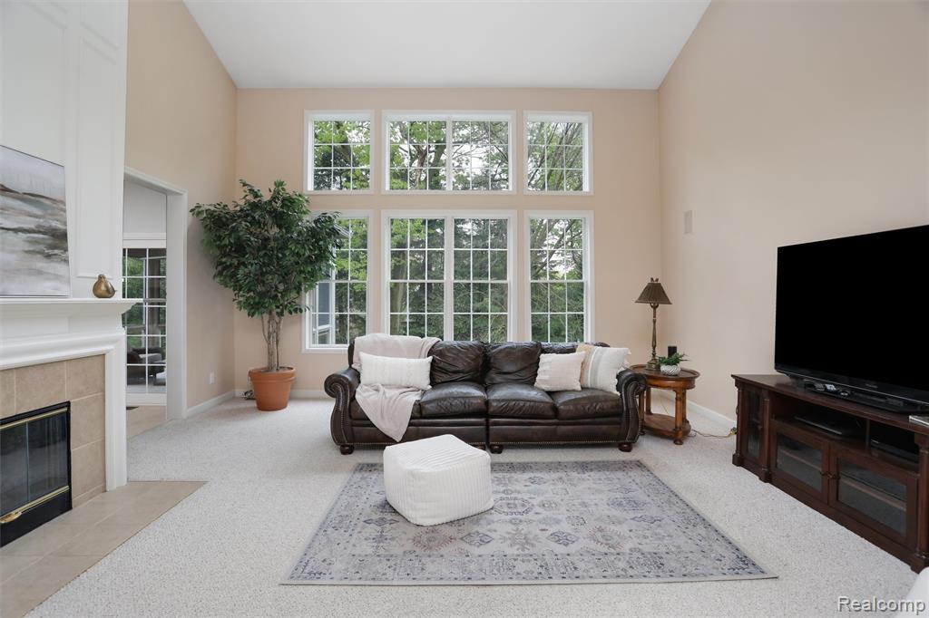 5687 Stonehaven Boulevard Rochester, MI 48306 - Photo 11 of 52 Gallery Image 11