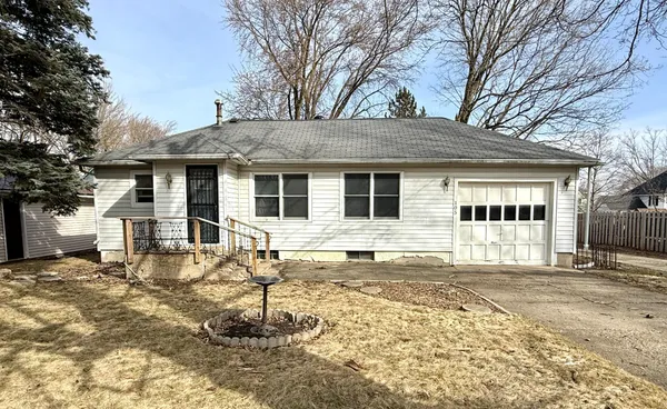 $124,900 | 105 3rd Avenue Northwest, Grand Meadow, MN 55936