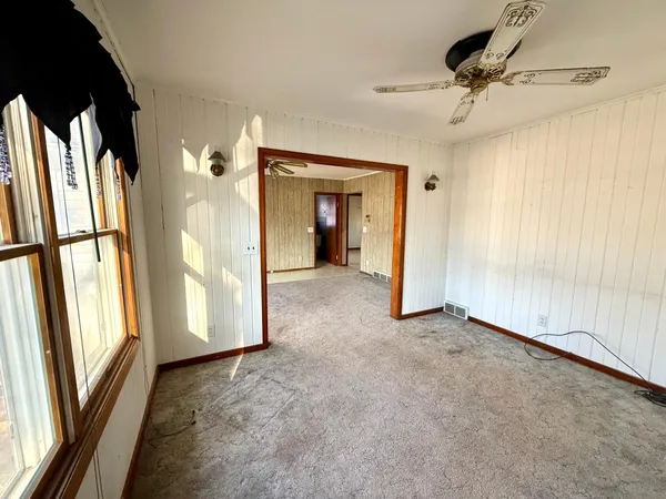 $124,900 | 105 3rd Avenue Northwest, Grand Meadow, MN 55936