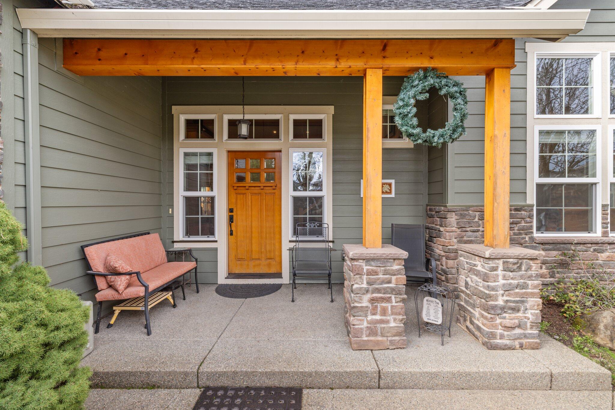 39 Falling Leaf Lane Eagle Point, OR 97524 - Photo 4 of 44 4