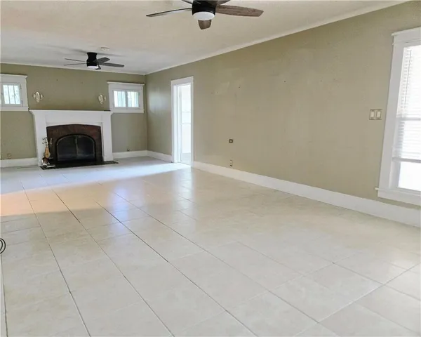 $215,000 | 4073 Parkview Drive, Frontenac, KS 66763