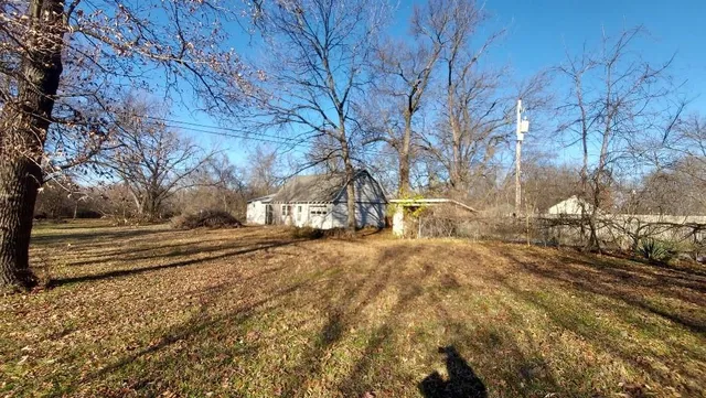 $215,000 | 4073 Parkview Drive, Frontenac, KS 66763