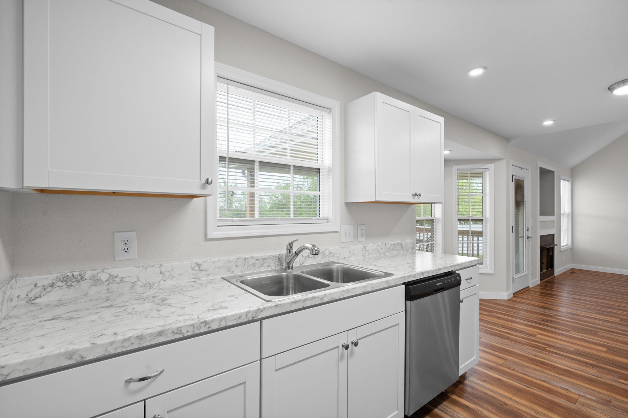 1769 Needmore Road Clarksville, TN 37042 - Photo 10 of 24 Gallery Image 10