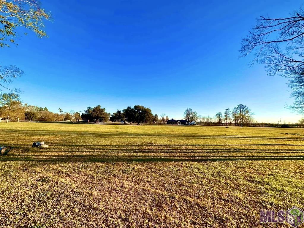 792 La Highway Raceland, LA 70394 - Photo 1 of 8 Gallery Image 1