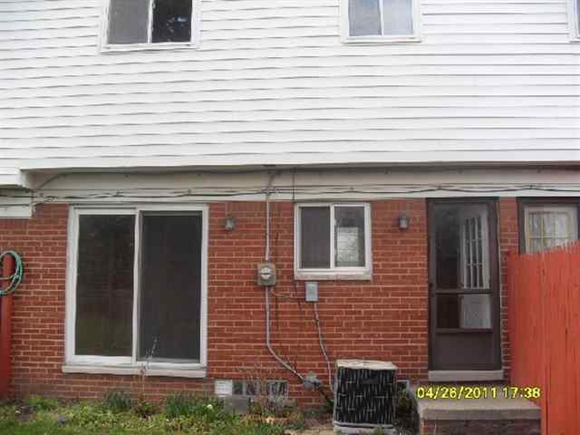 20243 15 Mile Road Clinton Township, MI 48035 - Photo 14 of 14 31055575-13.JPG