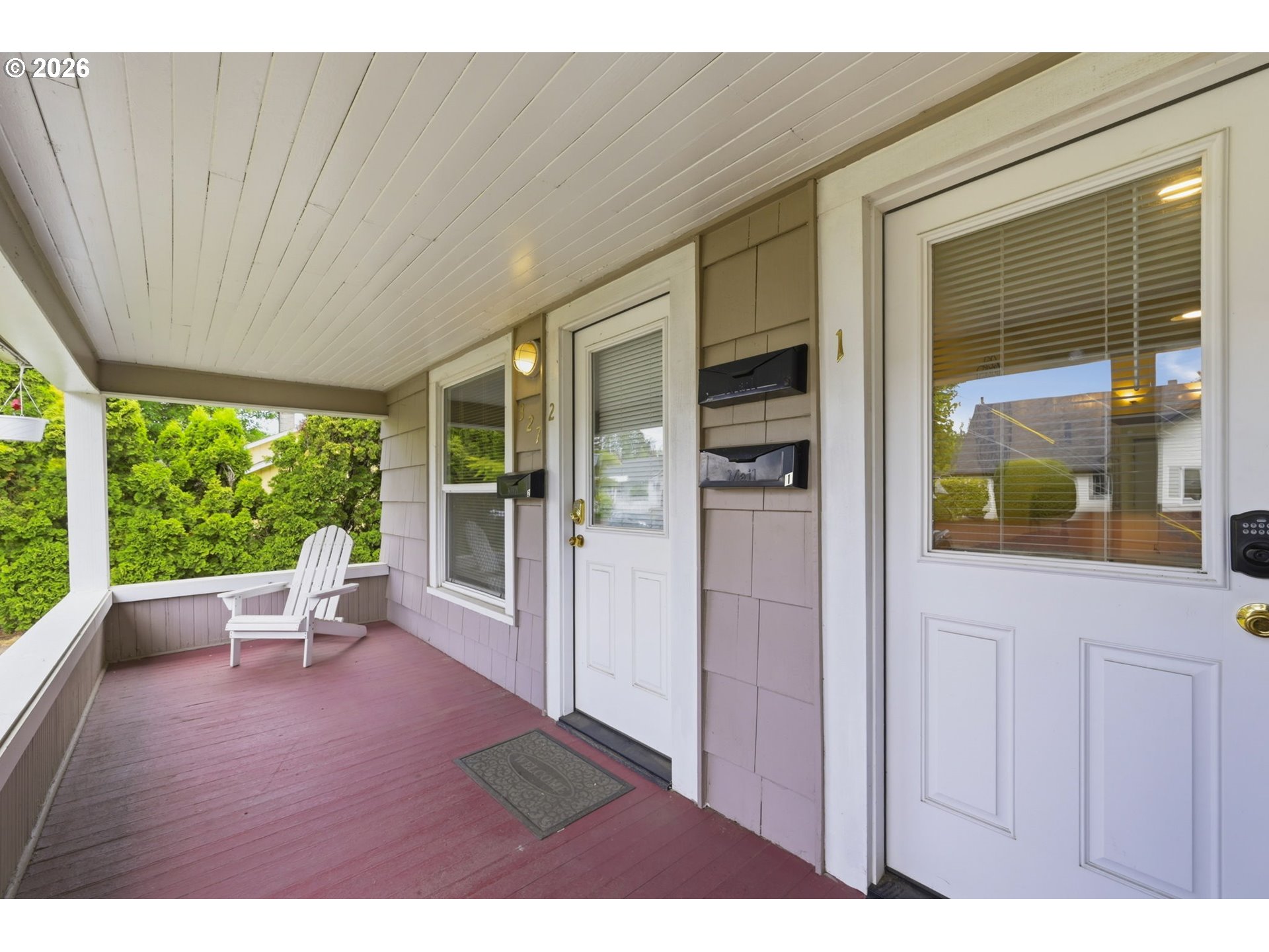 327 6th Street Springfield, OR 97477 - Photo 4 of 38