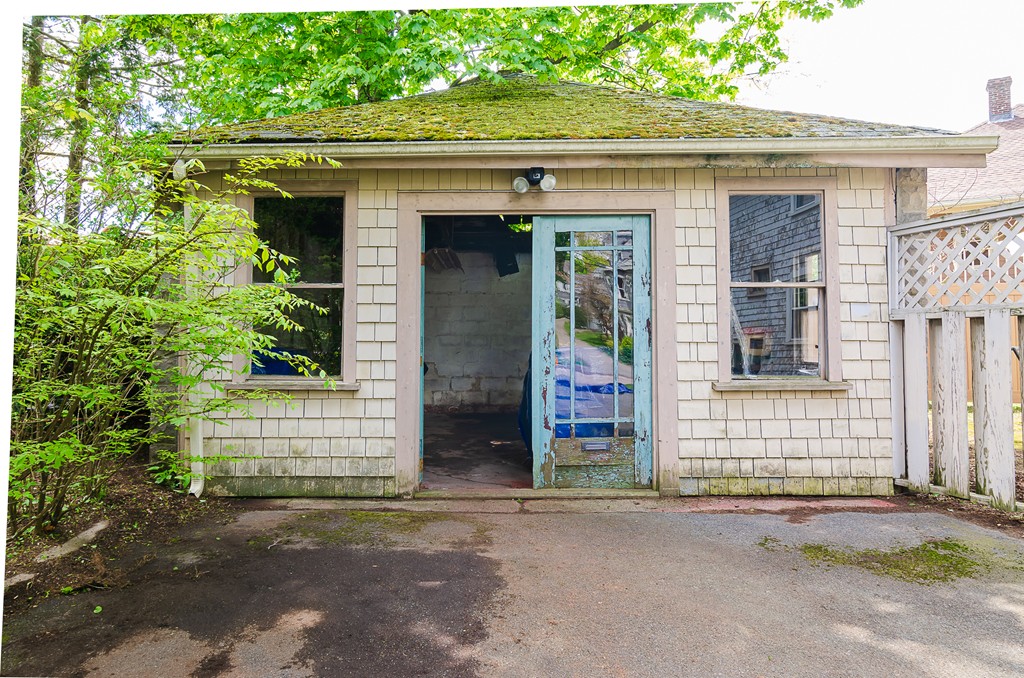 27-29 Valley Road Milton, MA 02186 - Photo 16 of 23 Gallery Image 16