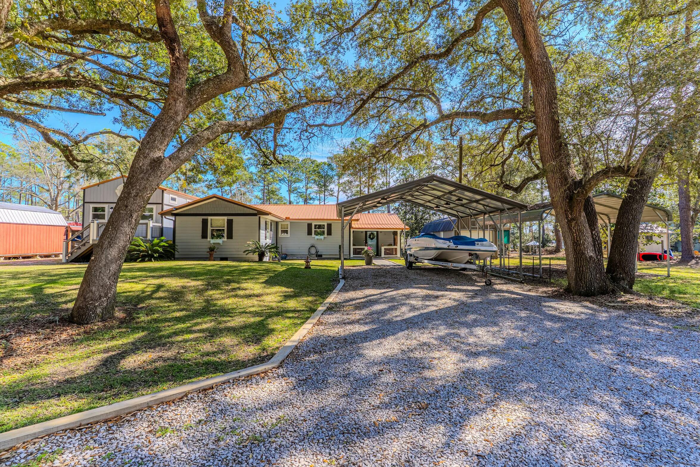 175 Ruth Road Freeport, FL 32439 - Photo 2 of 69 tempImageqTF4pn