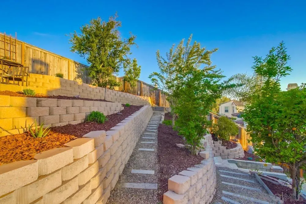 13477 Sydney Rae Place San Diego, CA 92129 - Photo 39 of 73