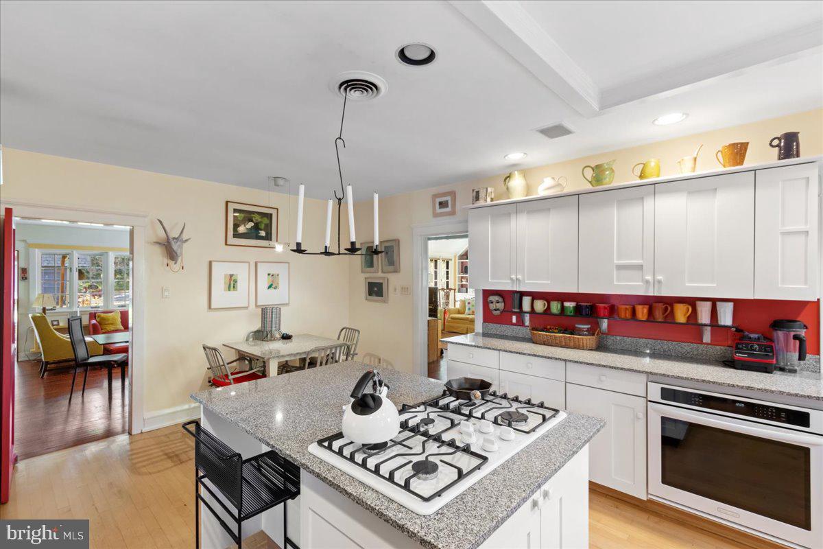 9161 Green Tree Road Philadelphia, PA 19118 - Photo 17 of 46