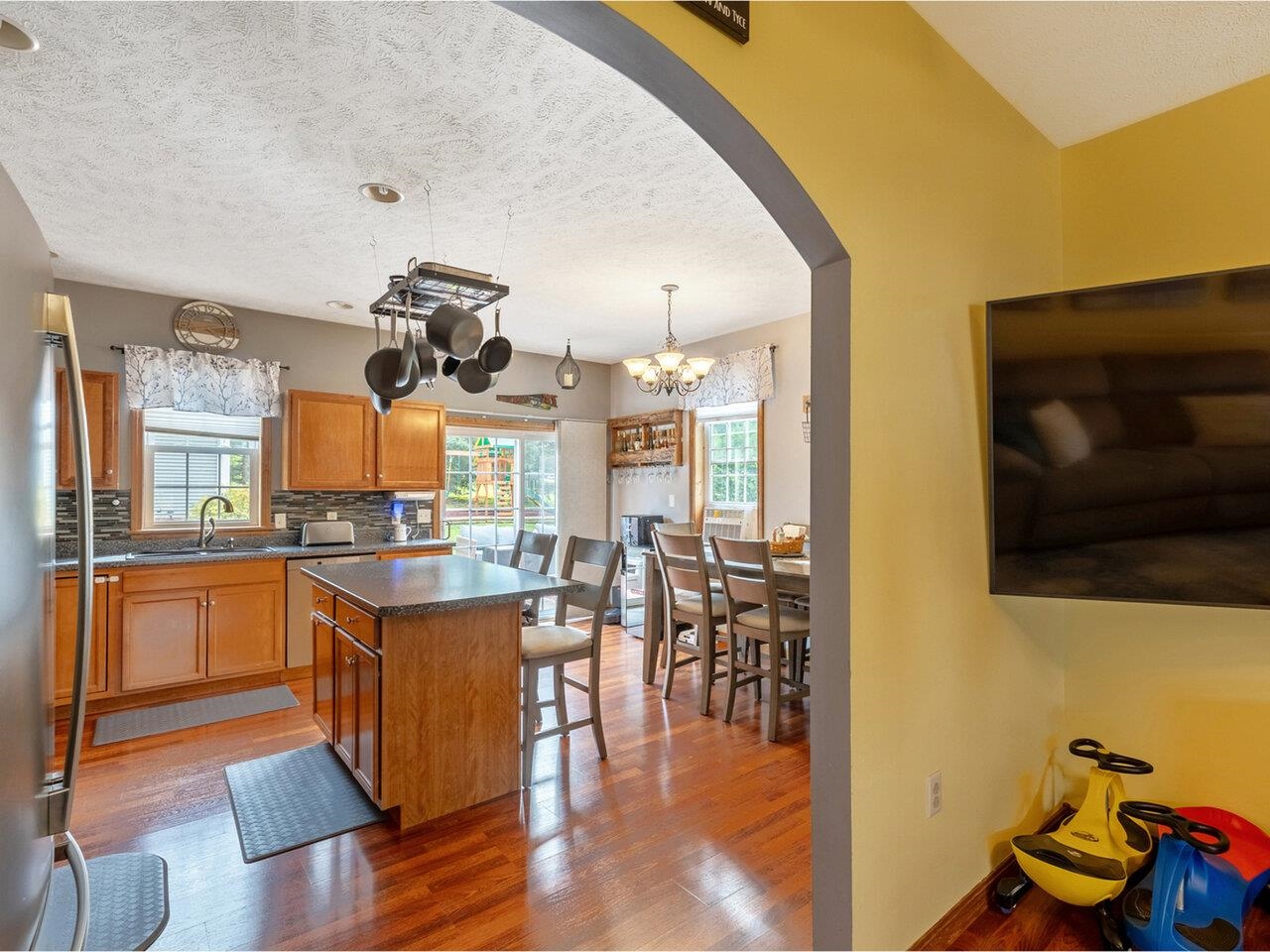 16 Cook Road Highgate, VT 05478 - Photo 5 of 39