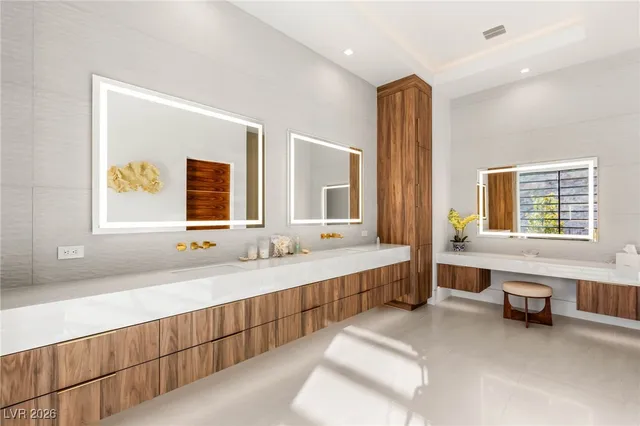 $10,175,000 | 6 Hidden Heights Court, Henderson, NV 89012