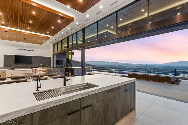 $10,175,000 | 6 Hidden Heights Court, Henderson, NV 89012