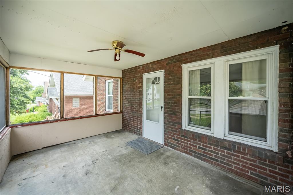 2833 Walton Road St. Louis, MO 63114 - Photo 3 of 24 Gallery Image 3