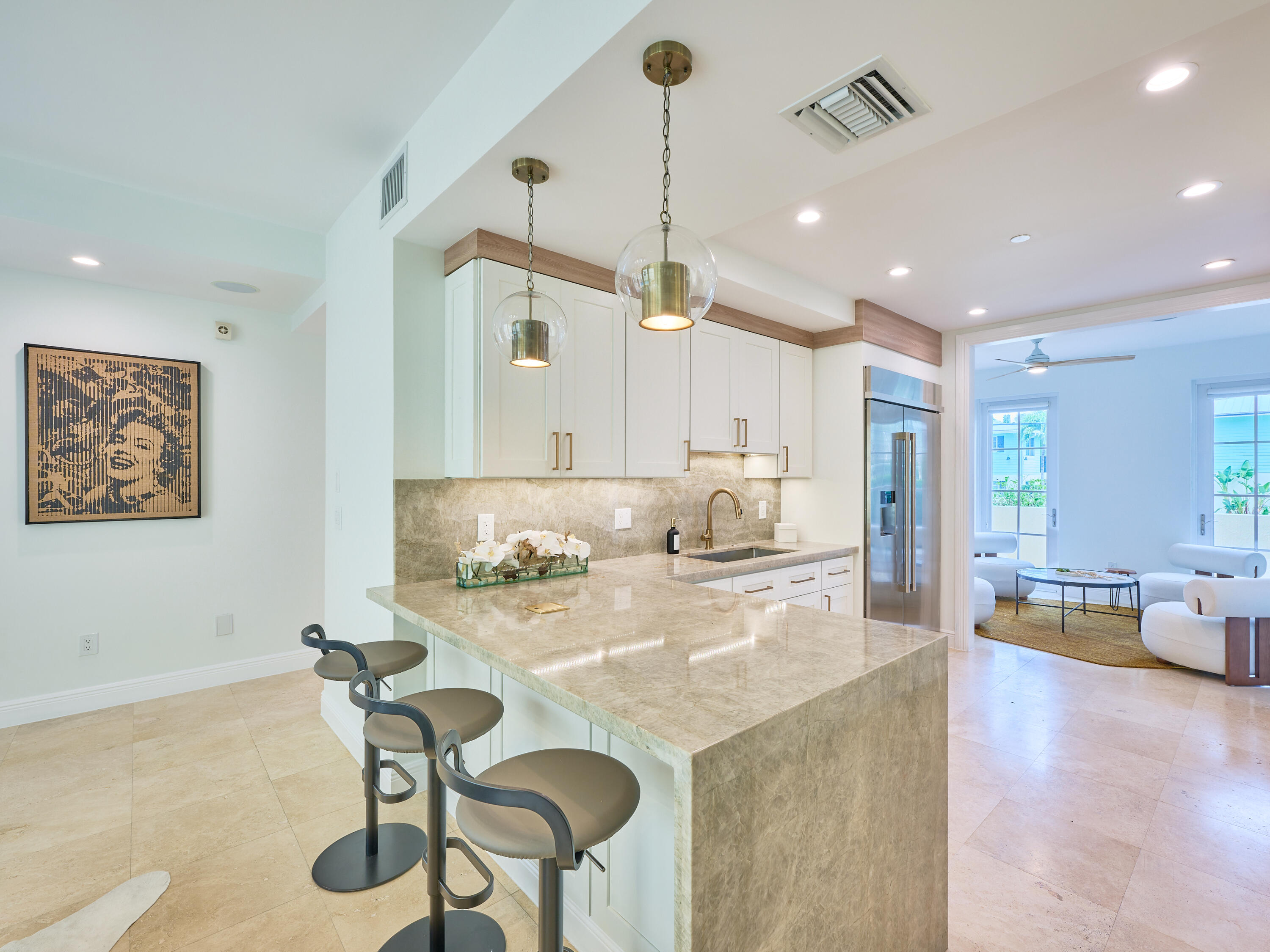 62 Southeast 7th Ave  