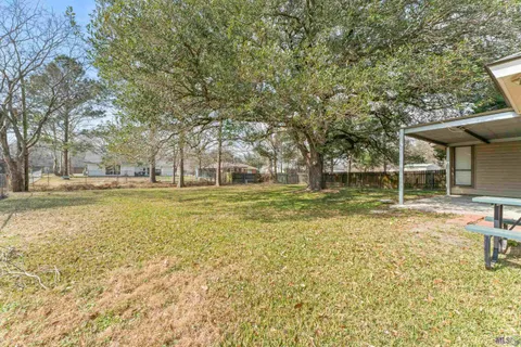 $227,000 | 9842 Hawthorne Drive, Baton Rouge, LA 70809