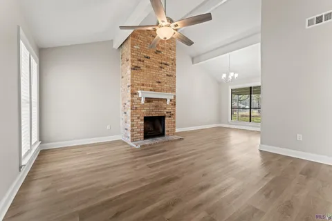 $227,000 | 9842 Hawthorne Drive, Baton Rouge, LA 70809