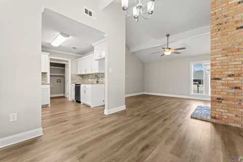 $227,000 | 9842 Hawthorne Drive, Baton Rouge, LA 70809