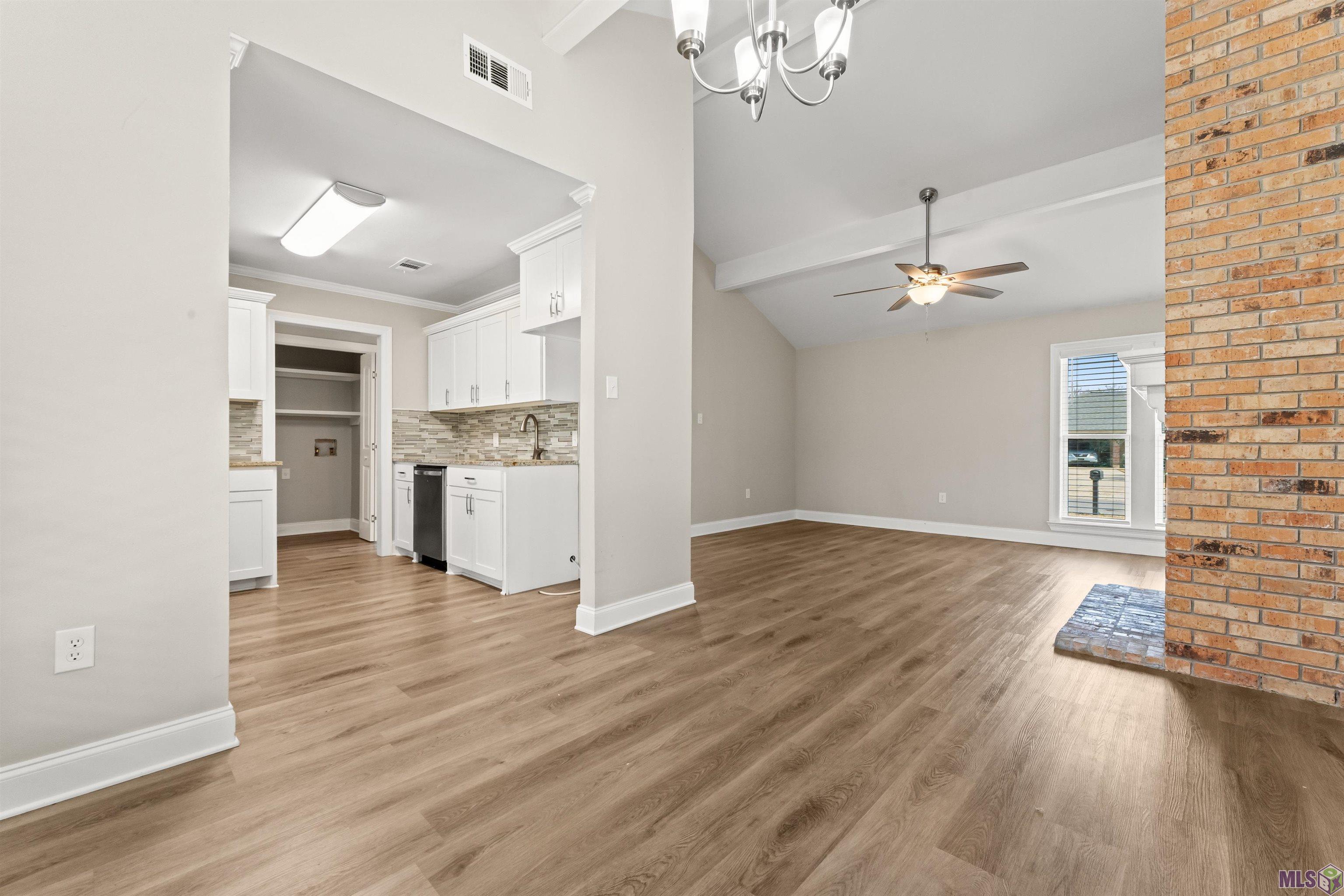 9842 Hawthorne Drive Baton Rouge, LA 70809 - Photo 9 of 31