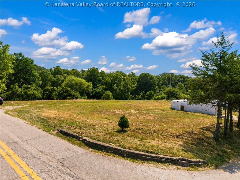 1420 Strawberry Road St. Albans, WV 25177 - Photo 10 of 23 Gallery Image 10