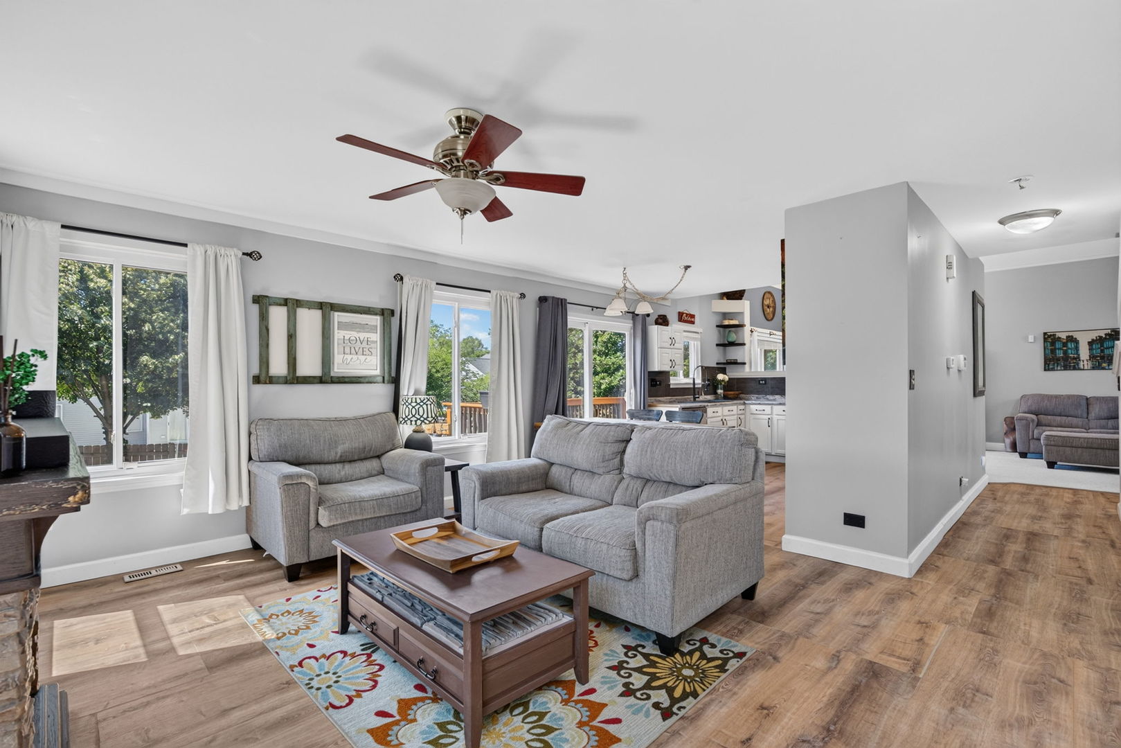 2067 Stephen Street Aurora, IL 60502 - Photo 9 of 36