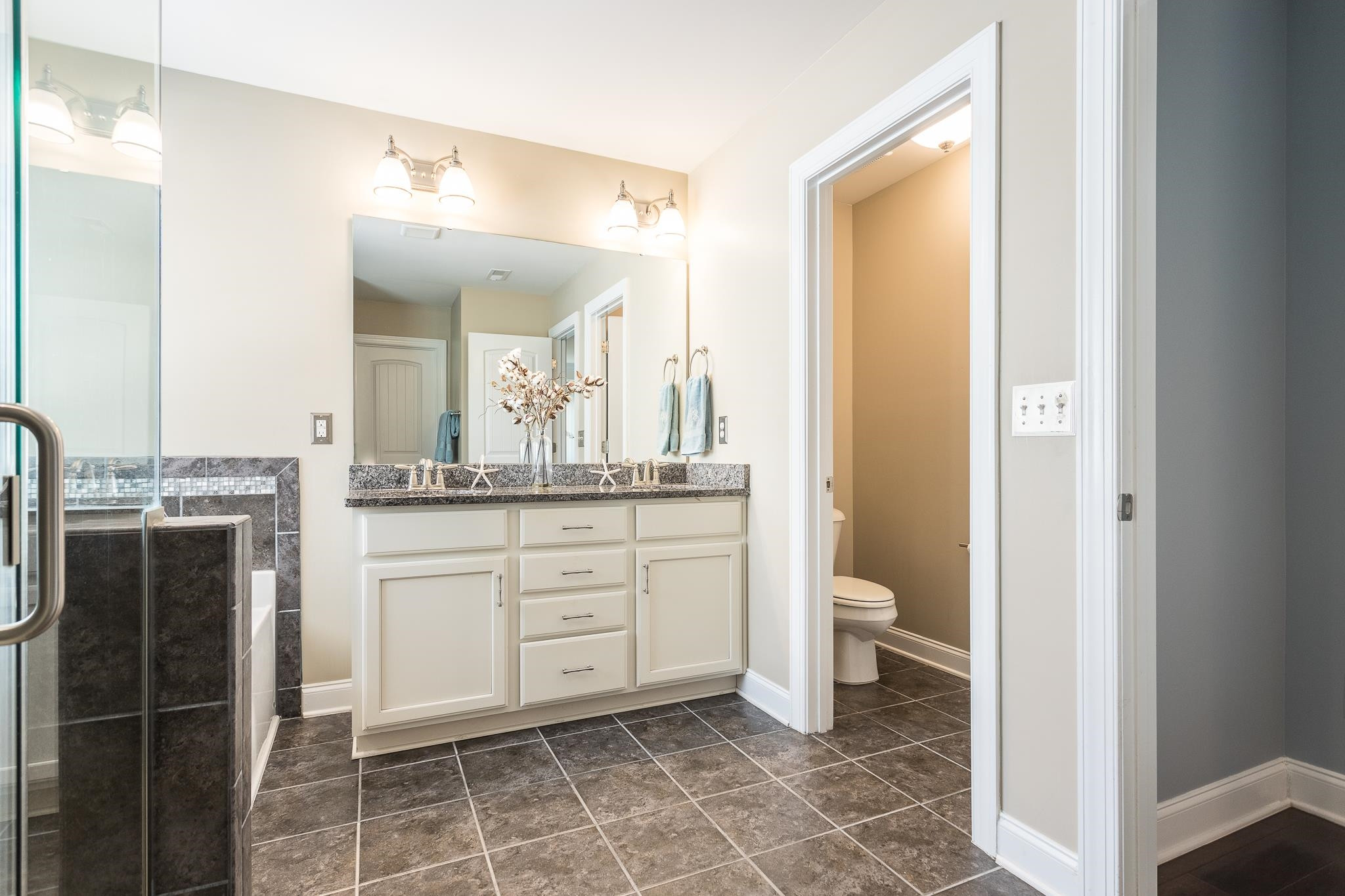 2122 Lower Lake Road Wake Forest, NC 27587 - Photo 28 of 49 Primary Bath