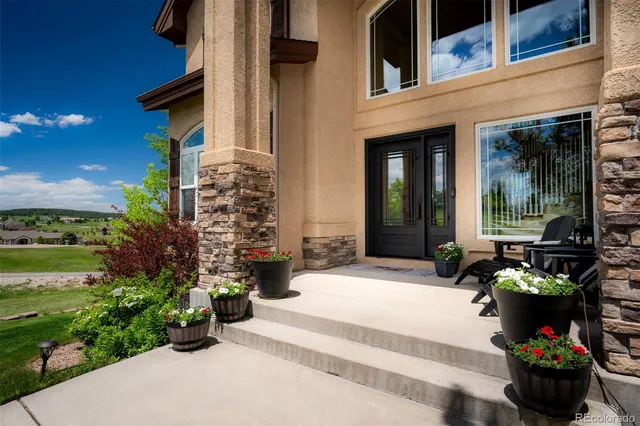 $1,299,900 | 19735 Knights Crossing, Monument, CO 80132