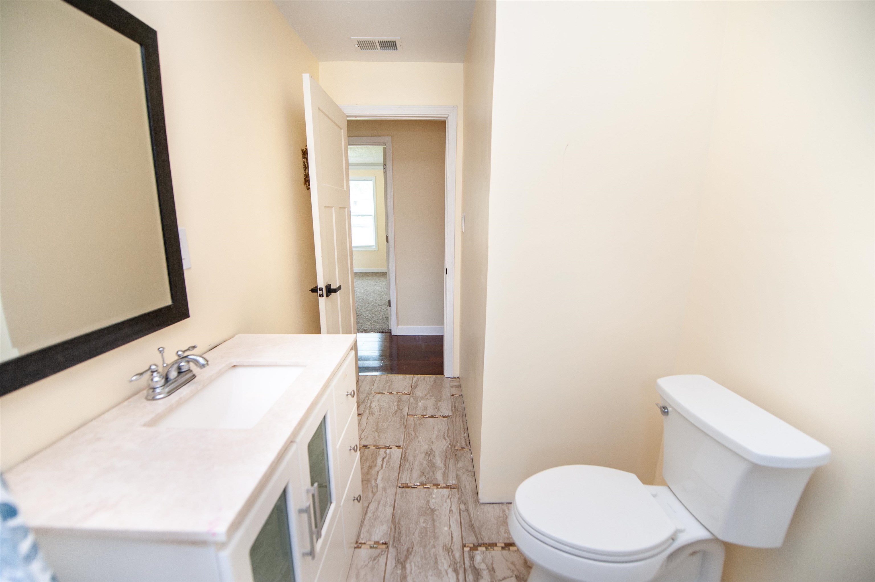 548 Honeysuckle Road Spartanburg, SC 29303 - Photo 14 of 36 Gallery Image 14