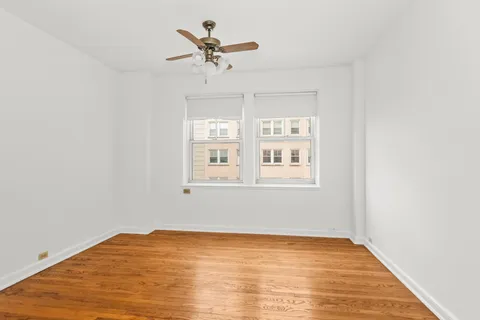 $485,000 | 5555 North Sheridan Road, Unit 1503, Chicago, IL 60640