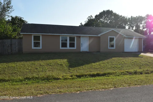 $1,750 | 1756 Jacobin Street Northwest, Palm Bay, FL 32907