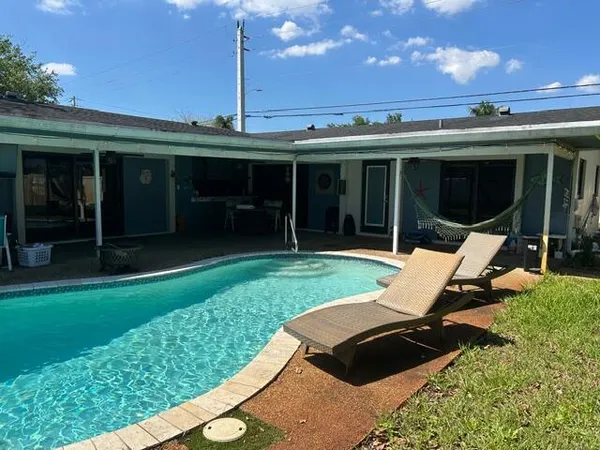 $6,900 | 2400 Southwest 86th Avenue, Davie, FL 33324