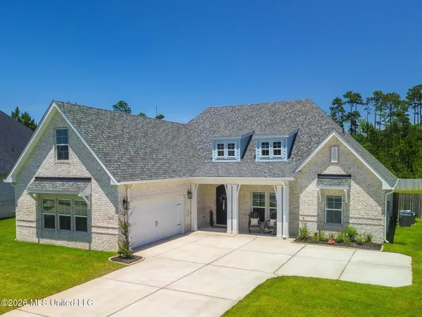 $569,900 | 6812 Enclave Lane, Ocean Springs, MS 39564