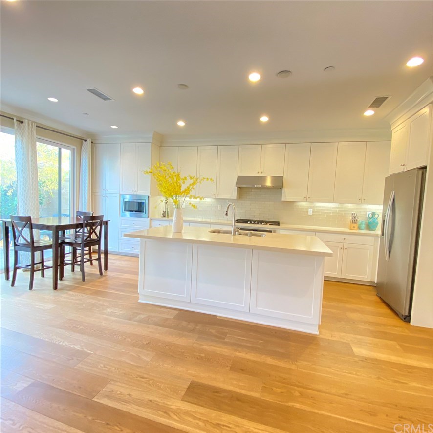 115 Waterleaf Irvine, CA 92620 - Photo 2 of 24