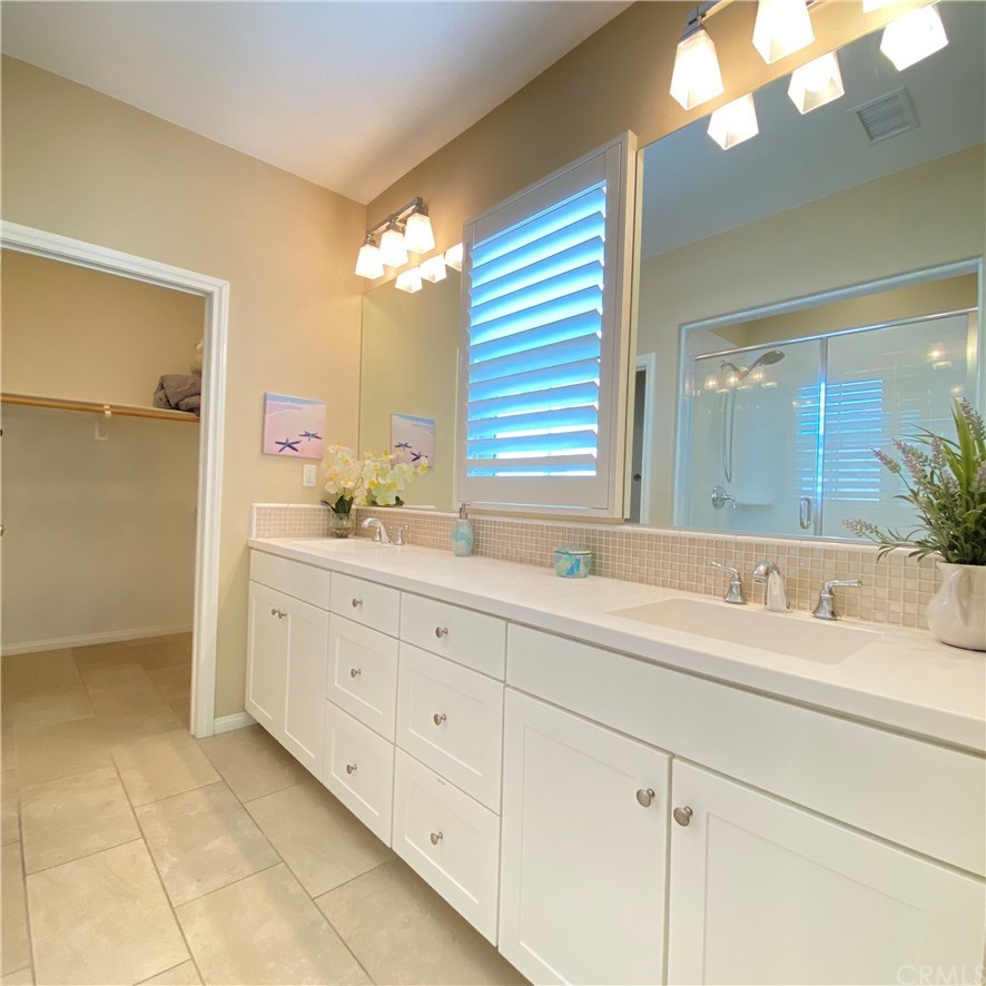 115 Waterleaf Irvine, CA 92620 - Photo 12 of 24