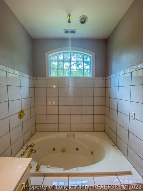 409 B T Road Lumberton, NC 28358 - Photo 8 of 34 Gallery Image 8
