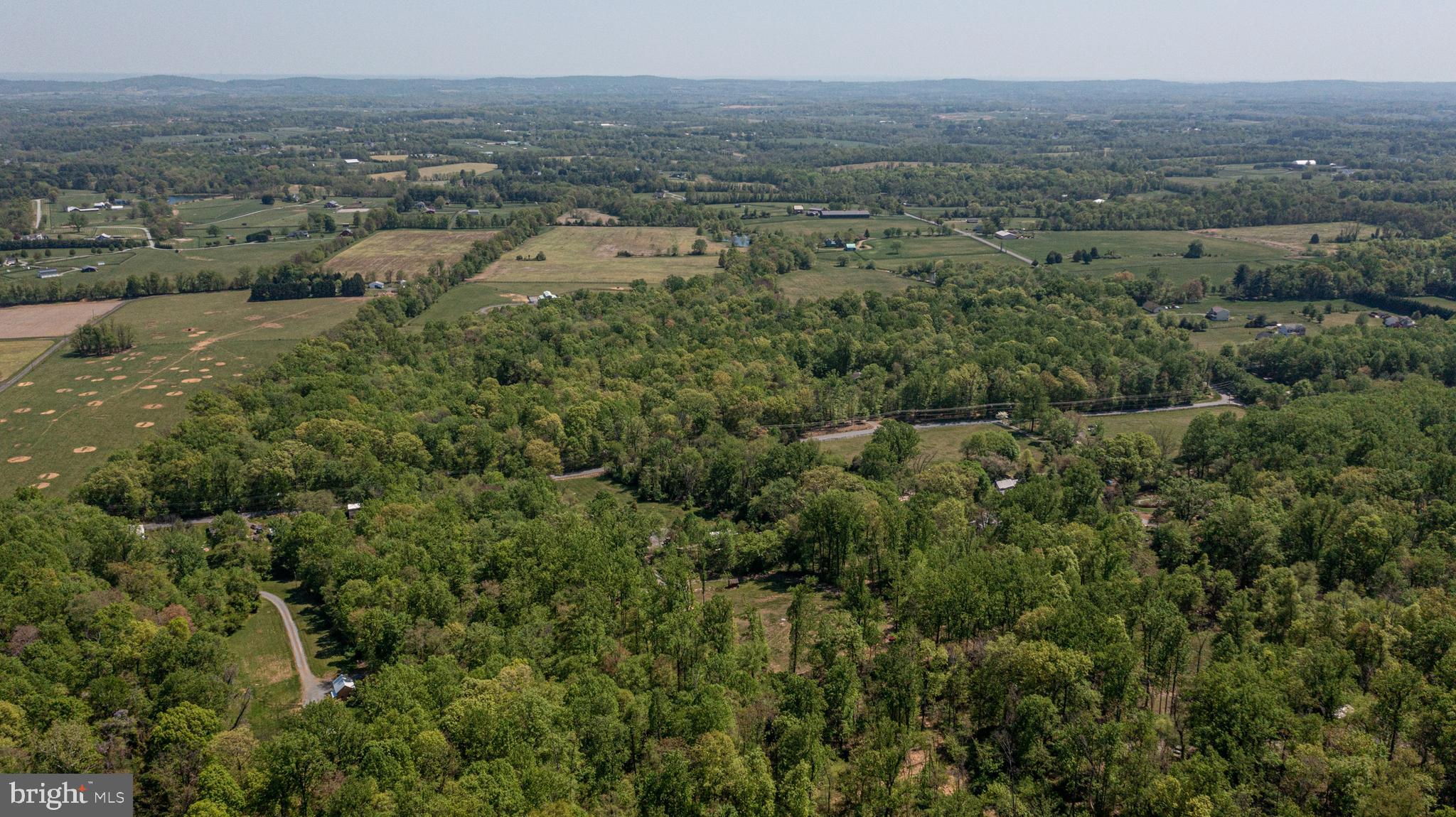 13477 Mountain Road Lovettsville, VA 20180 - Photo 13 of 16