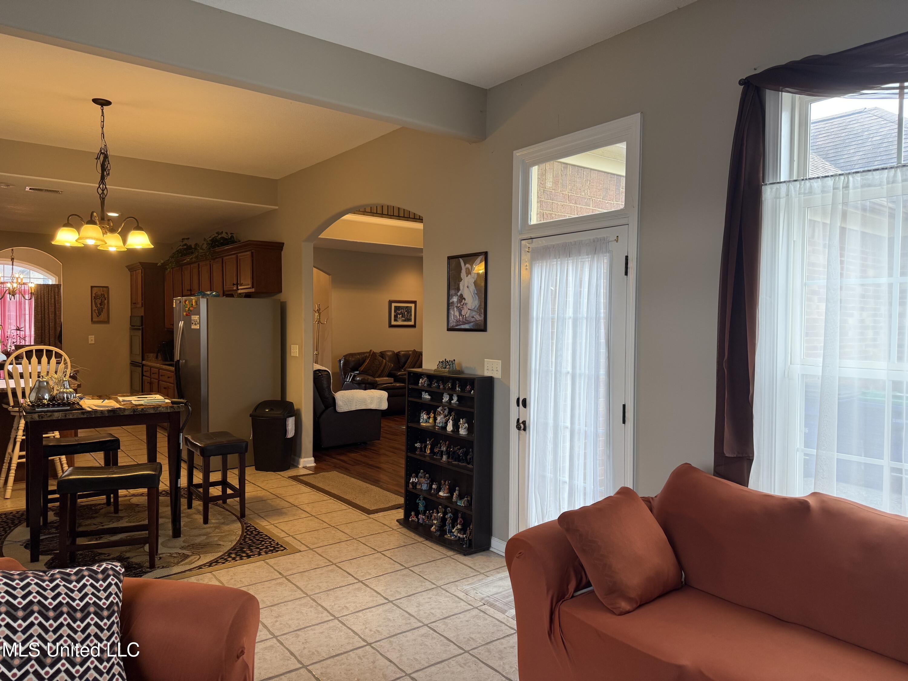 7049 Windswept Lane Olive Branch, MS 38654 - Photo 12 of 59 IMG_1301