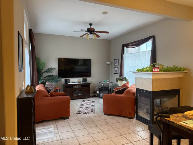 $459,000 | 7049 Windswept Lane, Olive Branch, MS 38654