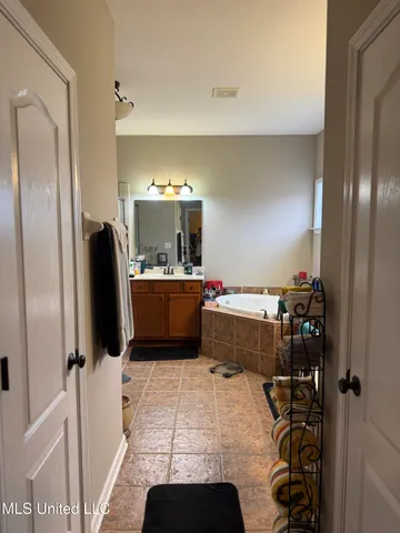 $459,000 | 7049 Windswept Lane, Olive Branch, MS 38654