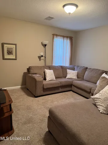 $459,000 | 7049 Windswept Lane, Olive Branch, MS 38654