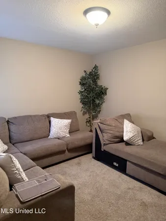 $435,000 | 7049 Windswept Lane, Olive Branch, MS 38654