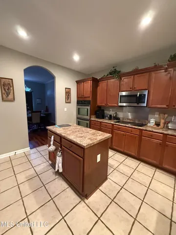 $459,000 | 7049 Windswept Lane, Olive Branch, MS 38654